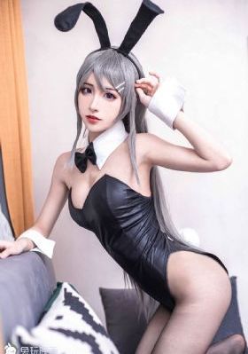 亚洲国产三区_720免费观看